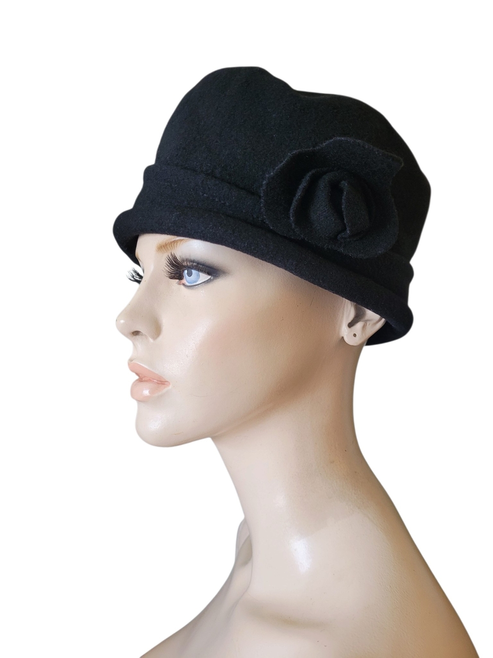 Vintage Parkhurts  Wool  Cloche Hat With Flower Black 90s